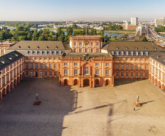 Campus & Region Mannheim, a great place to study > Mannheim Business School